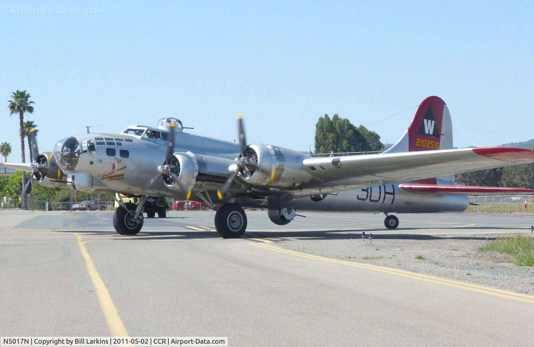 N5017N, 1944 Lockheed/Vega (Boeing) B-17G-105-VE Flying Fortress C/N 8649, Visitor