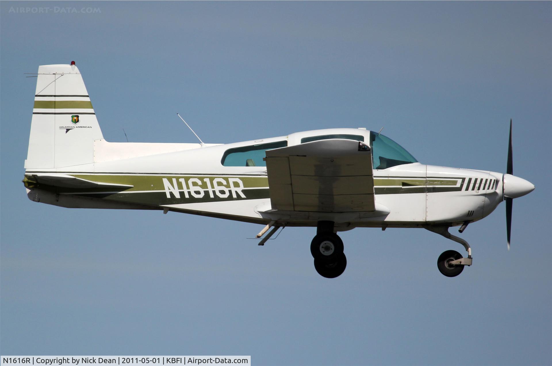 N1616R, 1974 Grumman American AA-5 Traveler C/N AA5-0716, KBFI/BFI