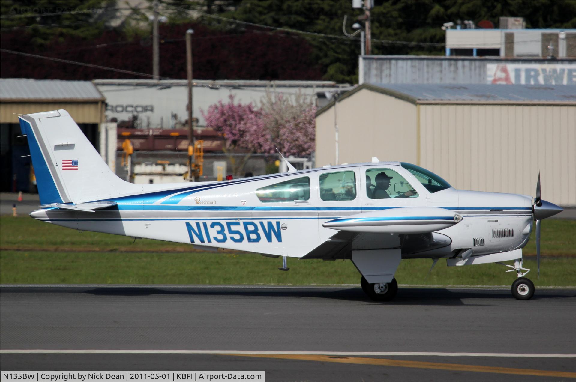 N135BW, 1984 Beech F33A Bonanza C/N CE-1044, KBFI/BFI