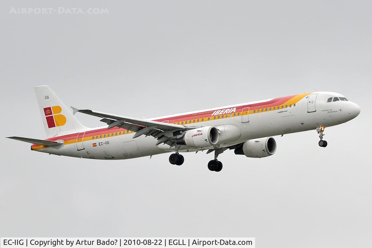 EC-IIG, 2001 Airbus A321-211 C/N 1554, Iberia