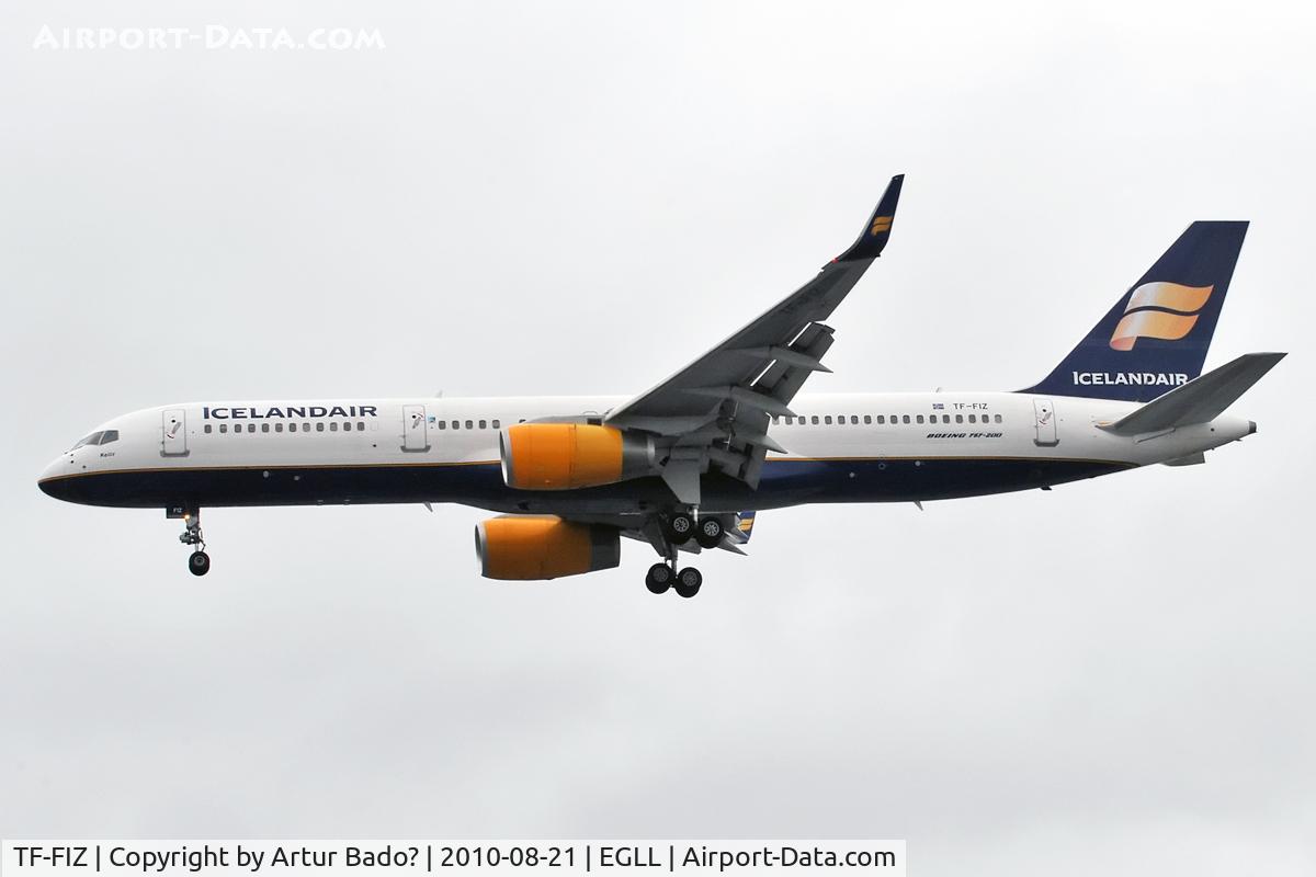 TF-FIZ, 2000 Boeing 757-256 C/N 30052, Icelandair