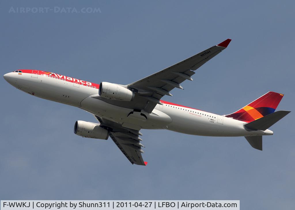F-WWKJ, 2011 Airbus A330-243 C/N 1224, C/n 1224 - To be N975AV