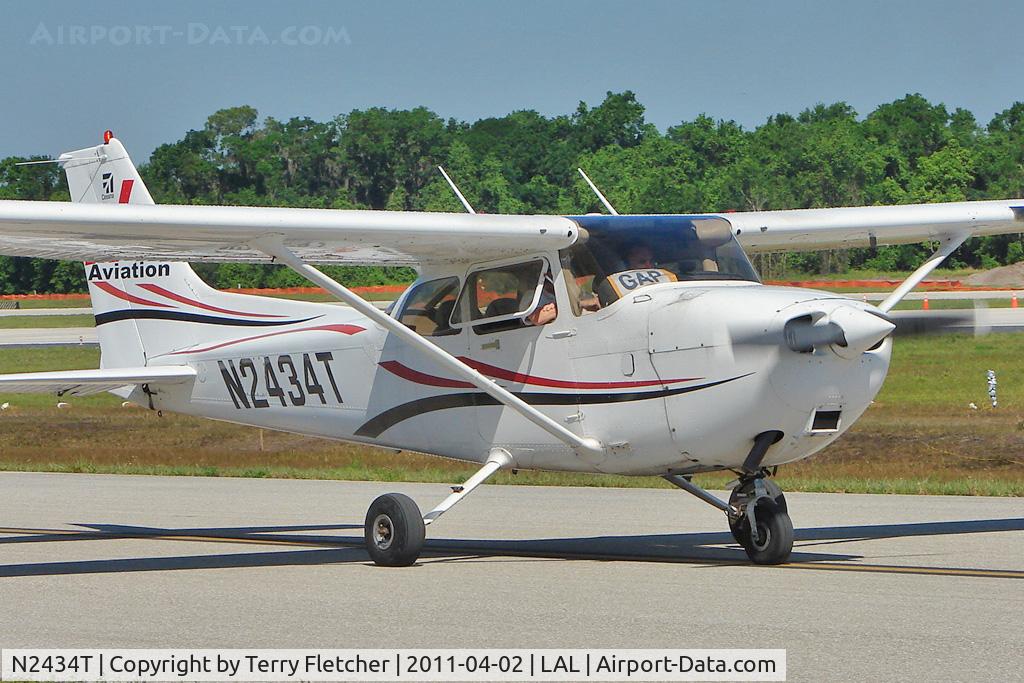 N2434T, 2006 Cessna 172R C/N 17281326, 2011 Sun n Fun at Lakeland , Florida