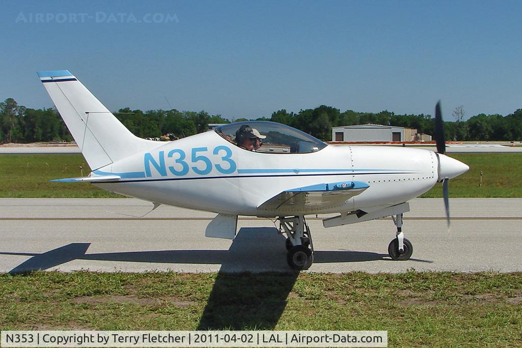 N353, 1999 Questair Venture 20 C/N AT-7, Sun n Fun 2011 at Lakeland , Florida