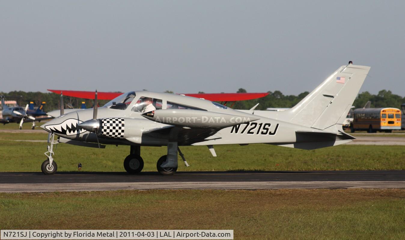 N721SJ, 1973 Cessna 310Q C/N 310Q0721, C310Q