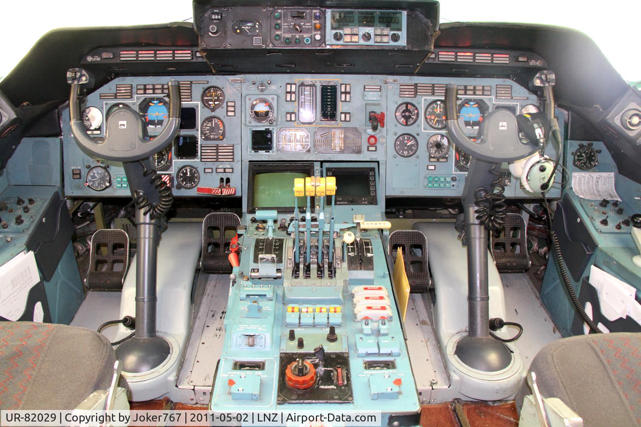 UR-82029, 1991 Antonov An-124-100 Ruslan C/N 19530502630/0210, Antonov Airlines