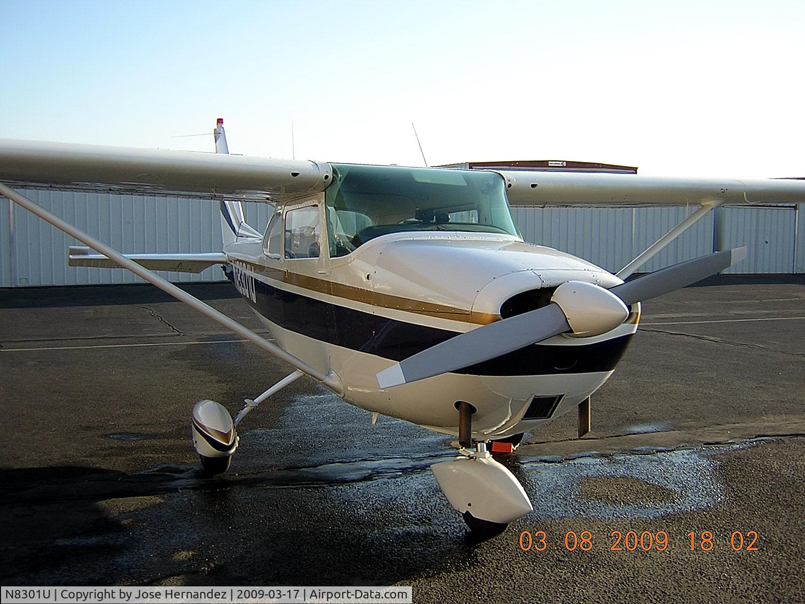 N8301U, 1964 Cessna 172F C/N 17252201, My cessna in apple Valley CA.