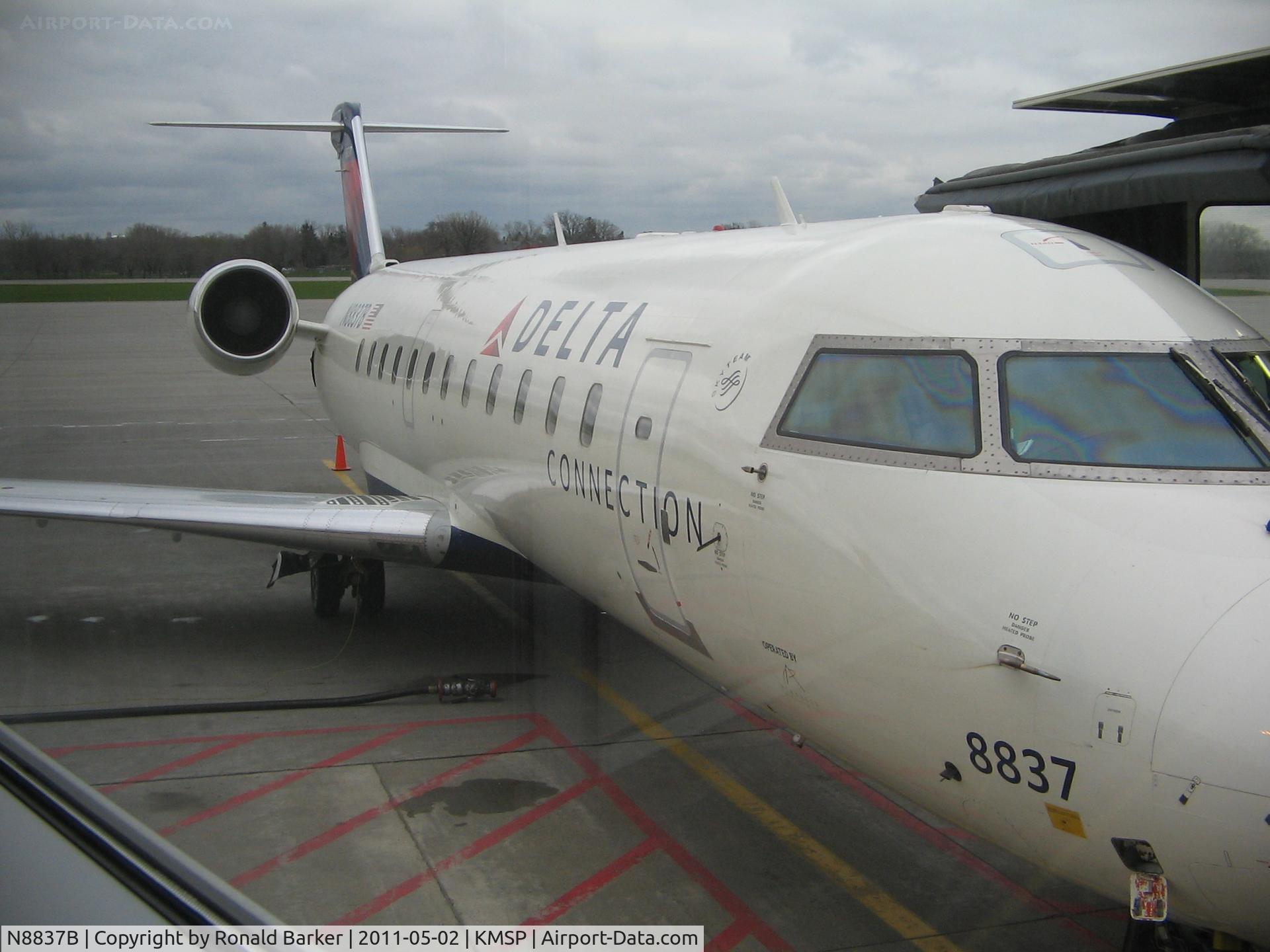 N8837B, 2003 Bombardier CRJ-200 (CL-600-2B19) C/N 7837, MSP, MN