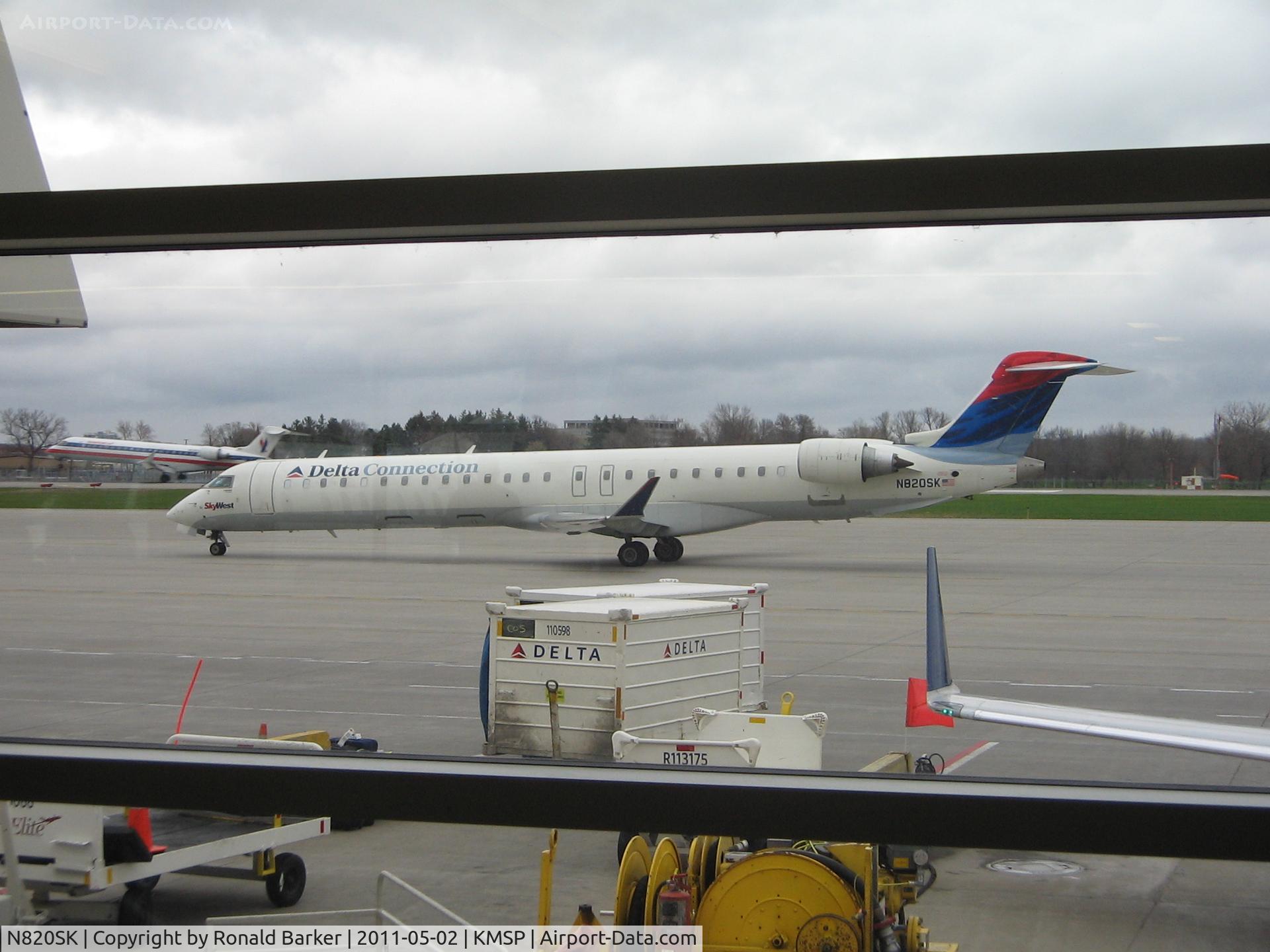 N820SK, 2006 Bombardier CRJ-900ER (CL-600-2D24) C/N 15108, MSP, MN