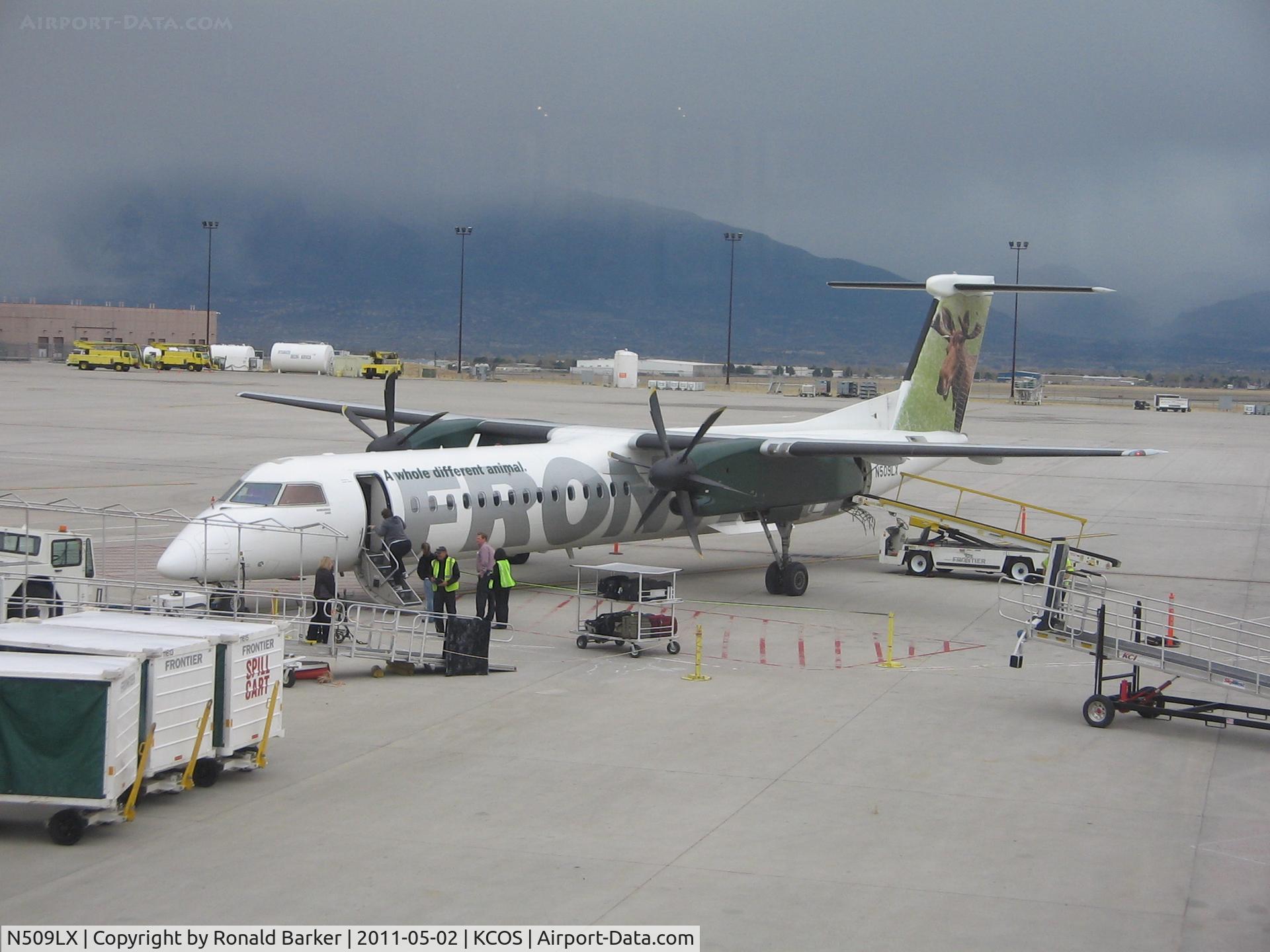N509LX, 2007 Bombardier DHC-8-402 Dash 8 C/N 4184, COS, CO
