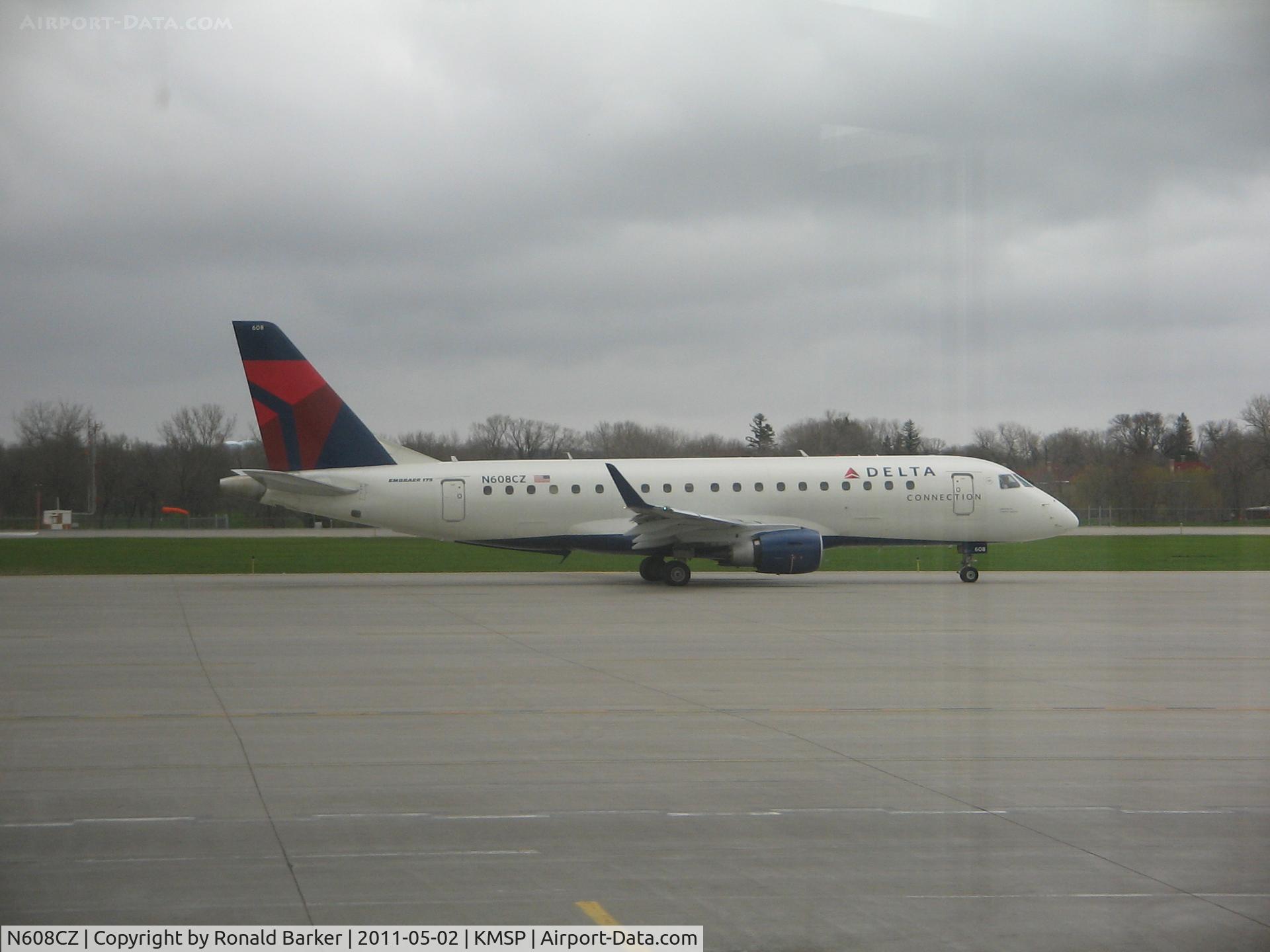 N608CZ, 2007 Embraer 175LR (ERJ-170-200LR) C/N 17000195, MSP, MN