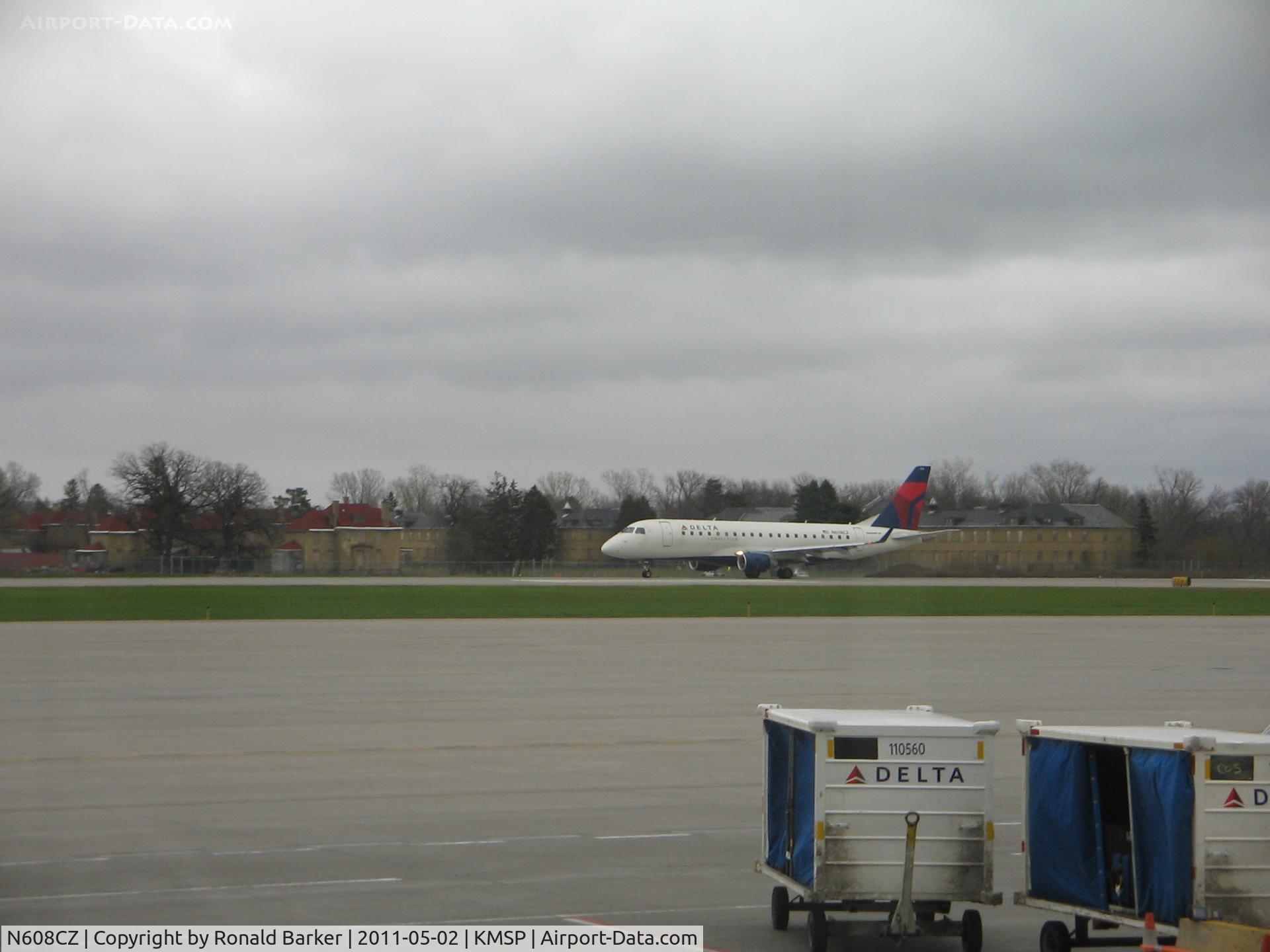 N608CZ, 2007 Embraer 175LR (ERJ-170-200LR) C/N 17000195, MSP, MN