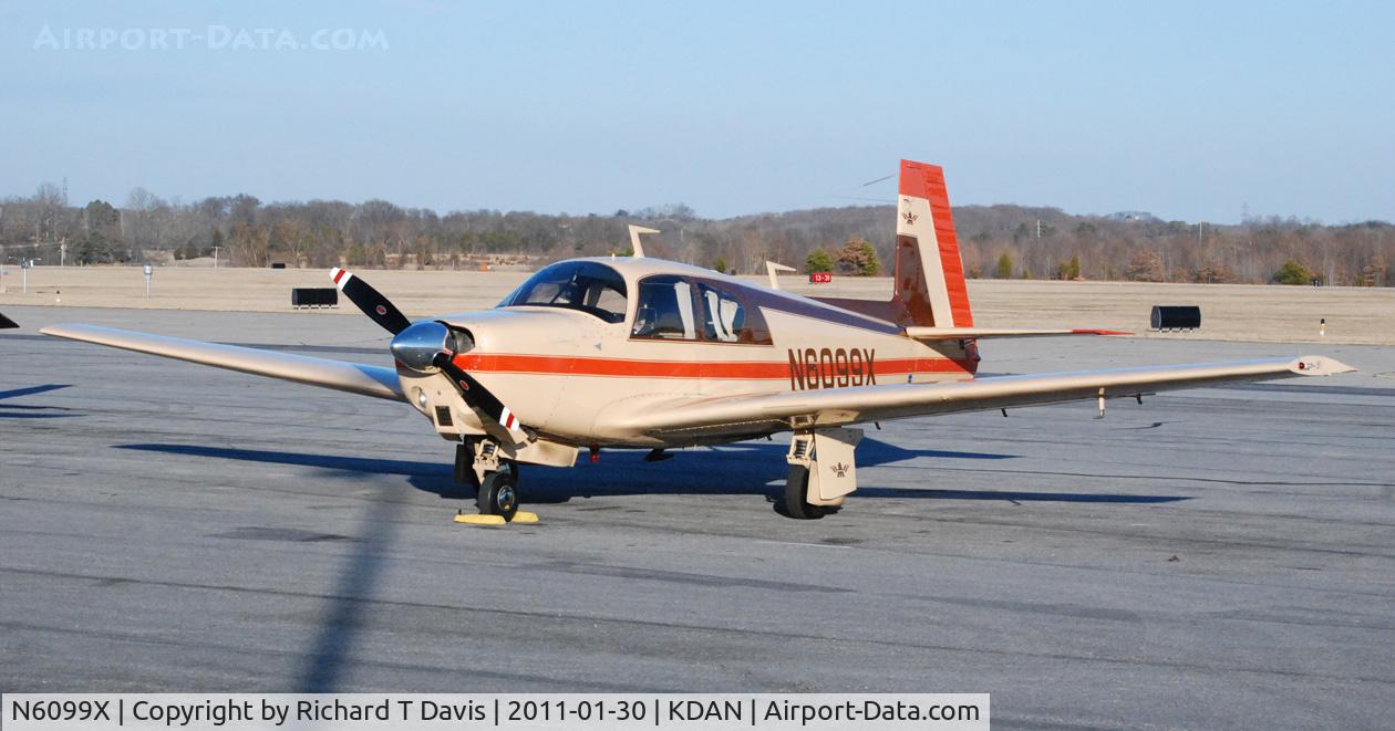 N6099X, 1960 Mooney M20A C/N 1700A, 1960 Mooney M20A in Danville Va..