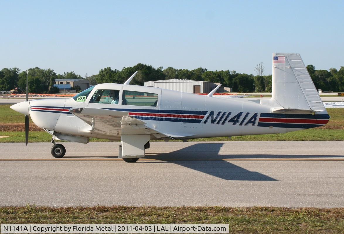 N1141A, 1981 Mooney M20J 201 C/N 24-1164, Mooney M20J
