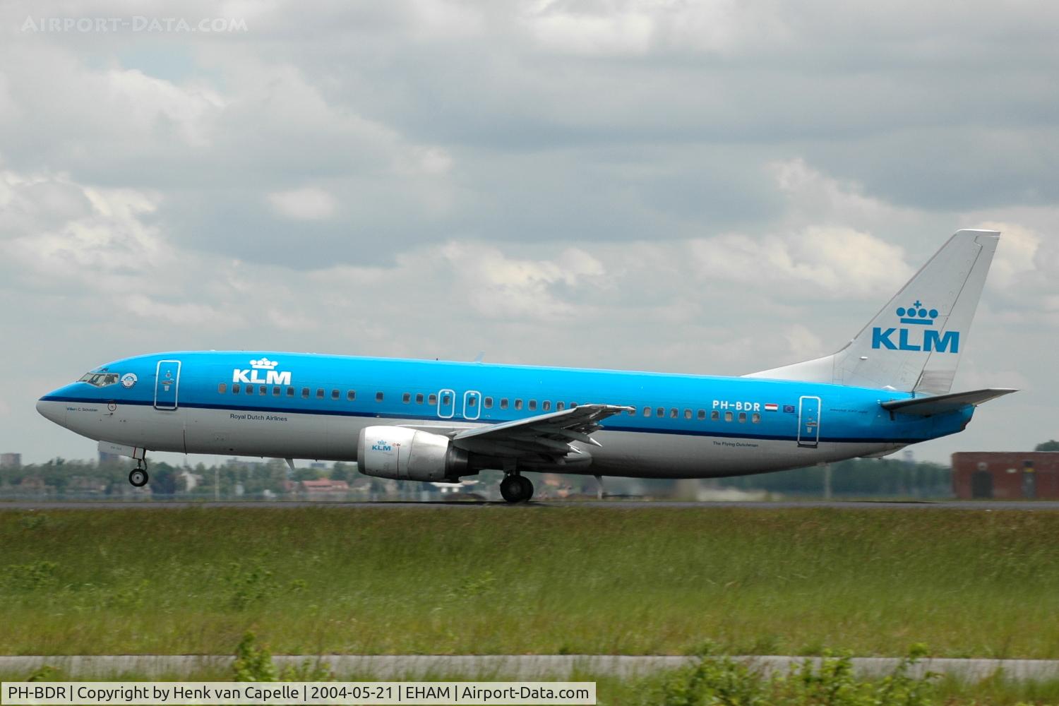 PH-BDR, 1989 Boeing 737-406 C/N 24514, KLM Boeing 737-400 rotating for take off from Schiphol airport, Amsterdam.