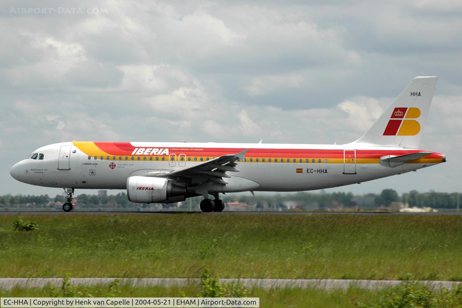 EC-HHA, 2000 Airbus A320-214 C/N 1221, Iberia Airbus A320 taking of from Schiphol airport, Amsterdam.