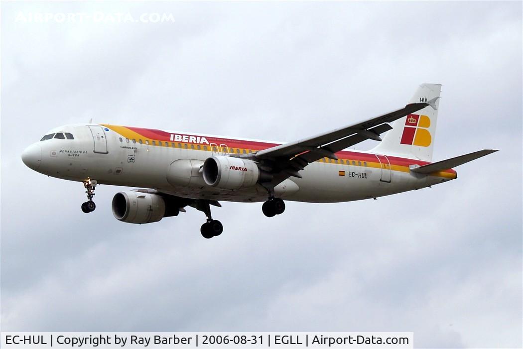 EC-HUL, 2000 Airbus A320-214 C/N 1347, Airbus A320-214 [1347] (Iberia) Heathrow~G 31/08/2006