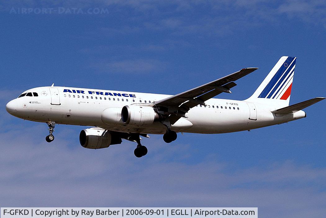 F-GFKD, 1988 Airbus A320-111 C/N 014, Airbus A320-111 [0014] Air France Heathrow~G 01/09/2006