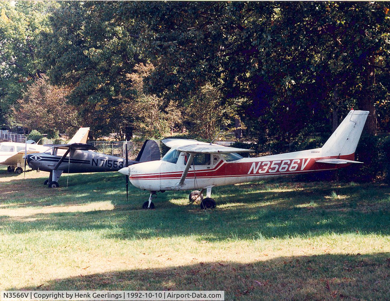 N3566V, 1975 Cessna 150M C/N 15076548, Small aerodrome nr Atlanta,GA