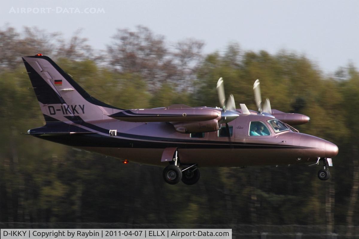 D-IKKY, Mitsubishi MU-2B-40 Solitaire C/N 420SA, Rare type,strange sound