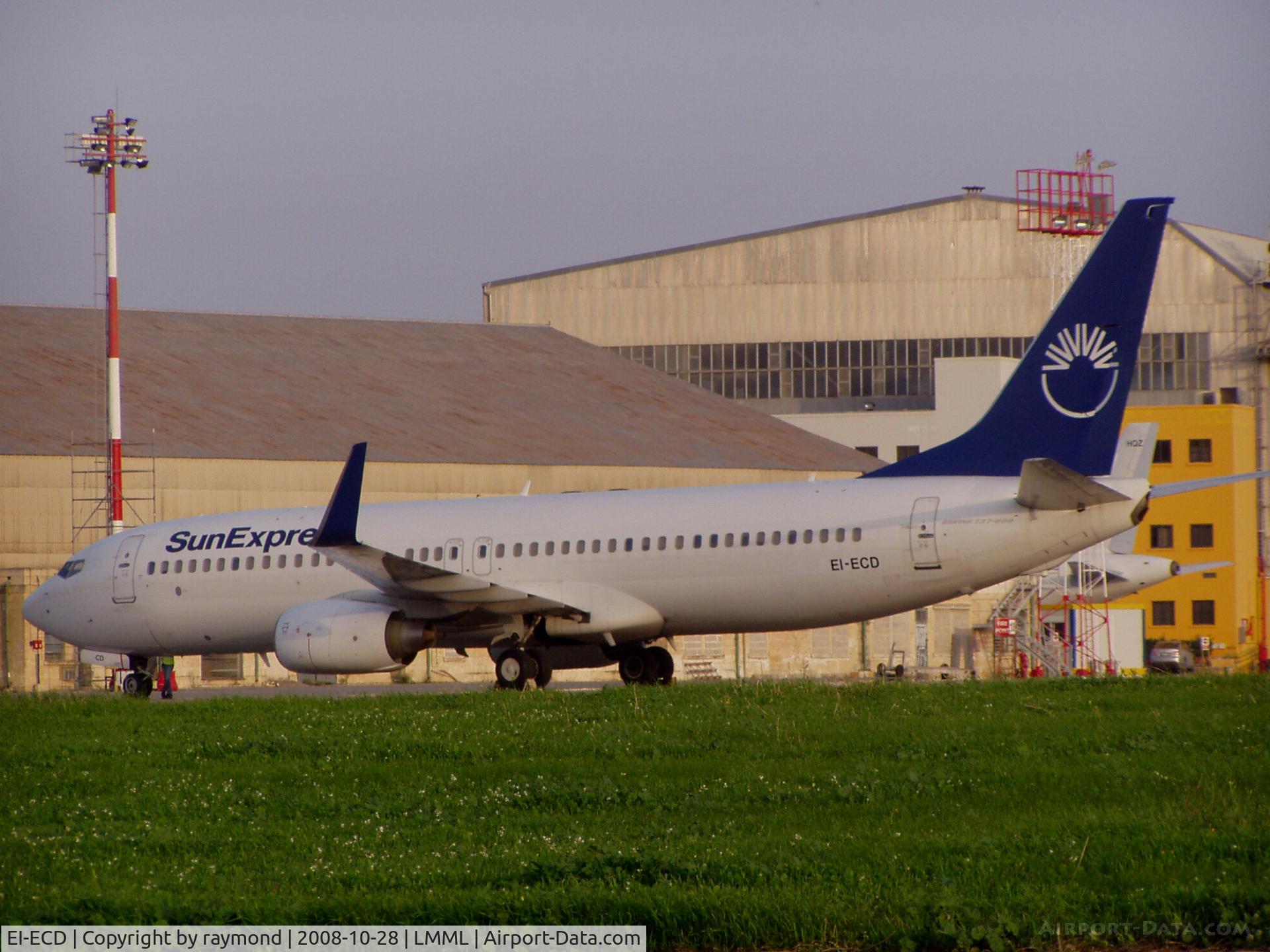 EI-ECD, 2005 Boeing 737-8FH C/N 30826, B737 EI-ECD Sun Express