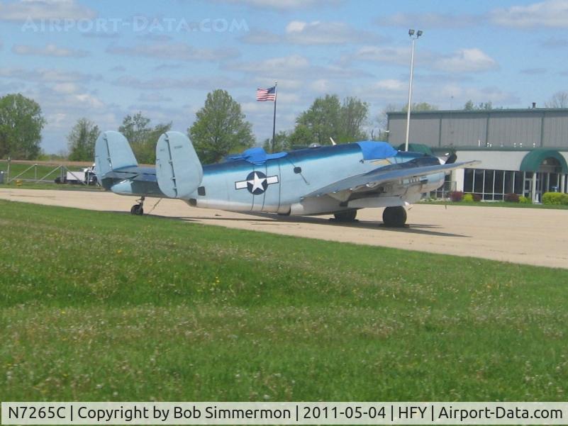 N7265C, 1945 Lockheed PV-2 Harpoon C/N 15-1362, On the ramp at Greenwood, IN