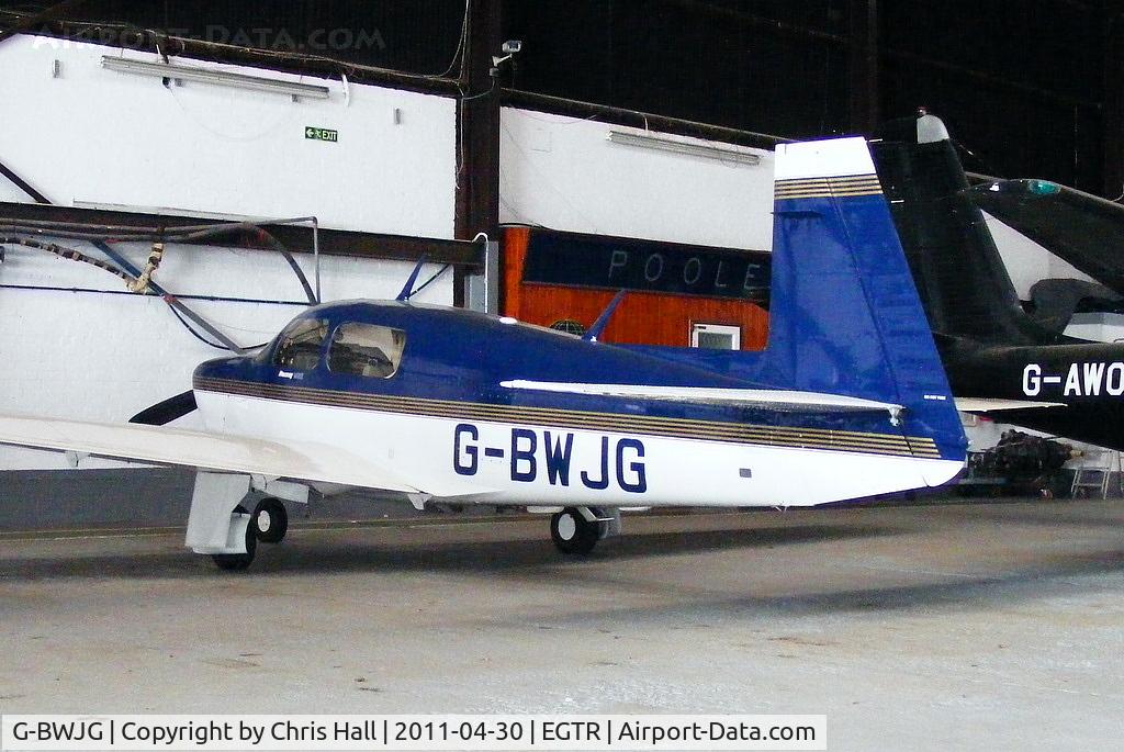 G-BWJG, 1993 Mooney M20J 201 C/N 24-3319, privately owned