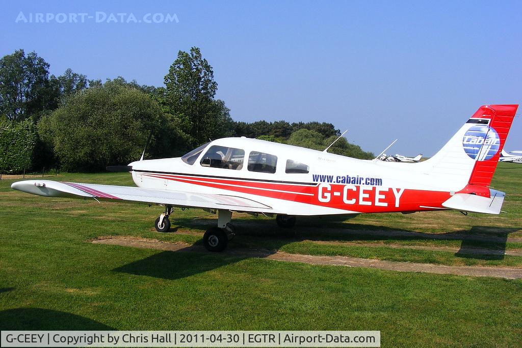 G-CEEY, 2002 Piper PA-28-161 Warrior III C/N 2842168, Cabair