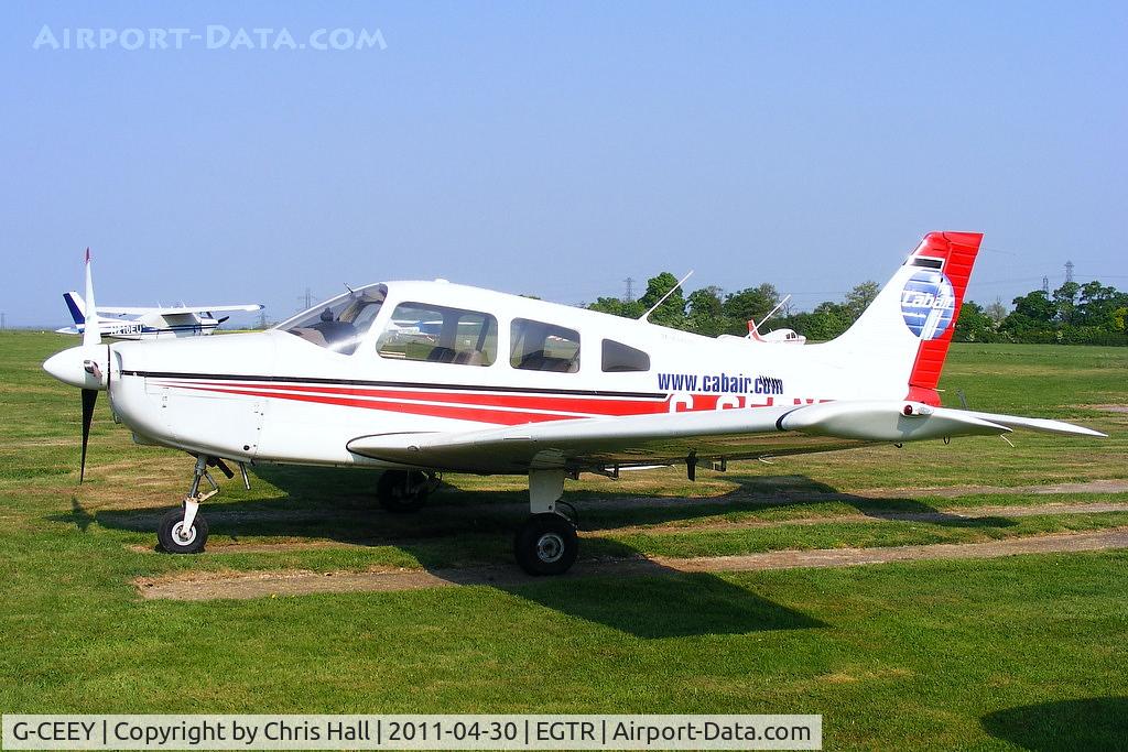 G-CEEY, 2002 Piper PA-28-161 Warrior III C/N 2842168, Cabair