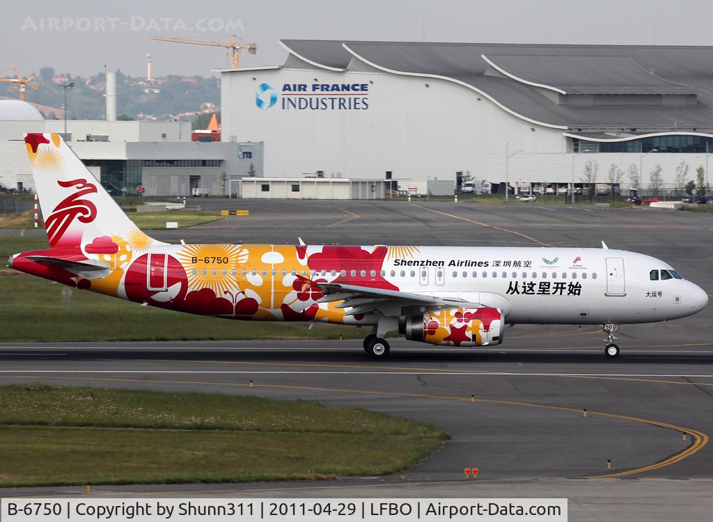 B-6750, 2011 Airbus A320-232 C/N 4666, Delivery day... right side...