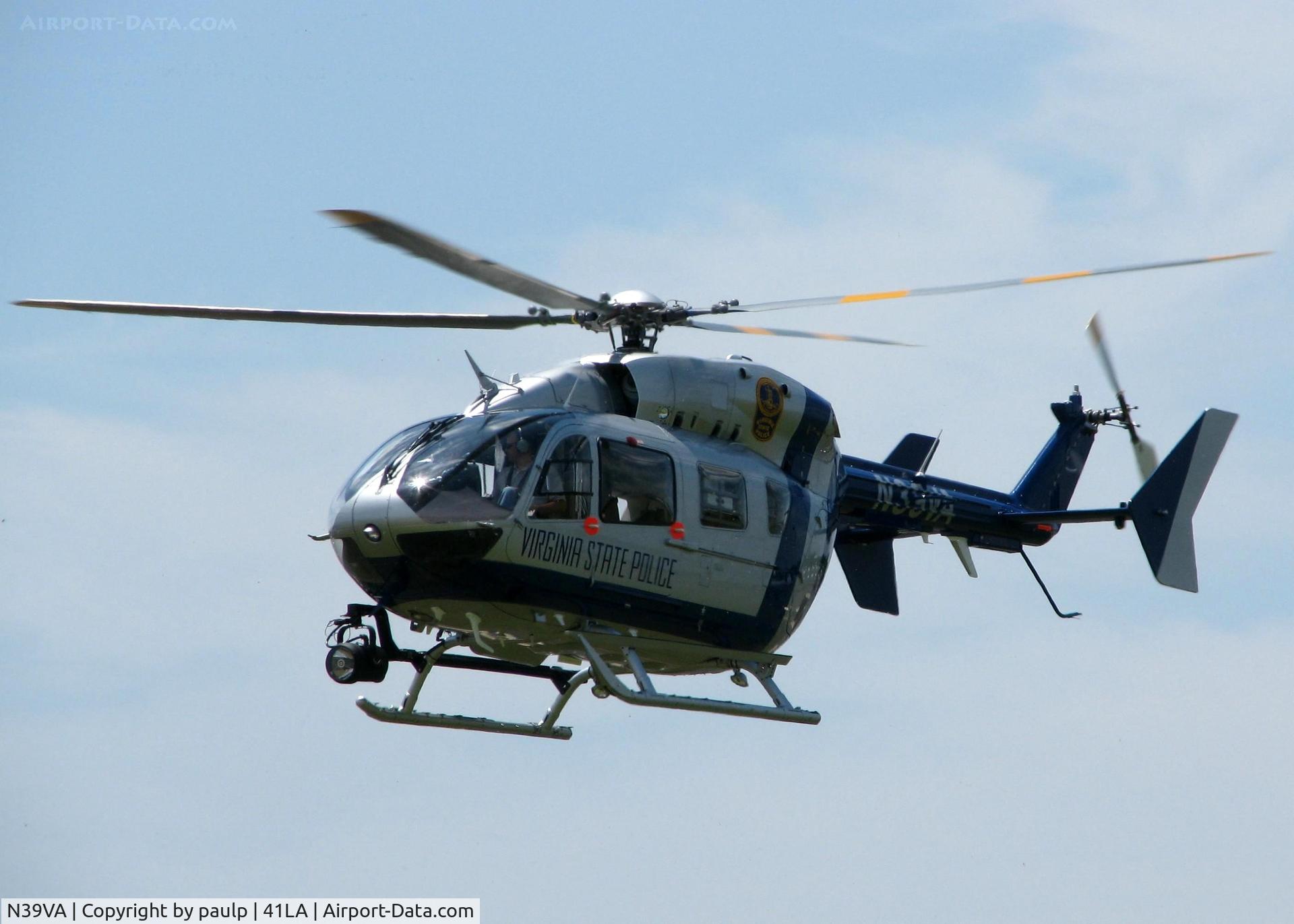 N39VA, Eurocopter-Kawasaki EC-145 (BK-117C-2) C/N 9384, Departing Metro Aviation / Downtown Shreveport.
