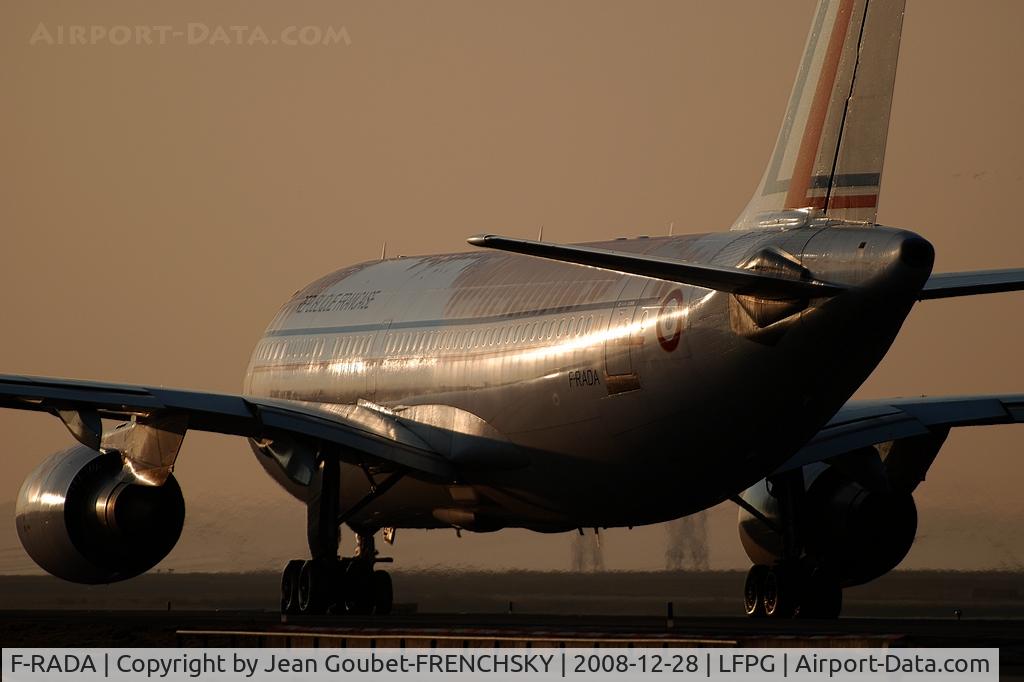 F-RADA, 1987 Airbus A310-304 C/N 421, COTAM