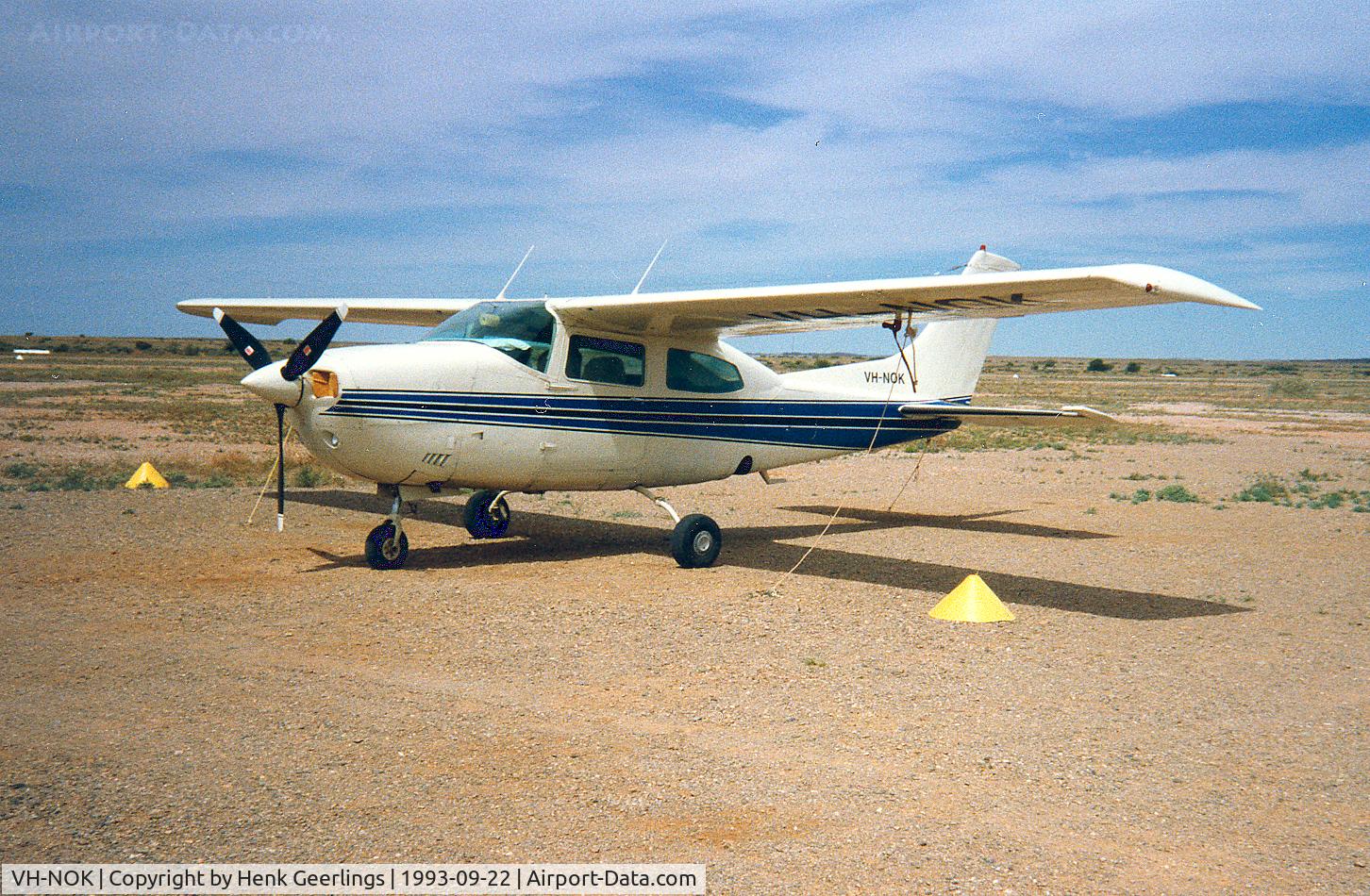 VH-NOK, 1977 Cessna 210M Centurion C/N 21062063, Maree Airstrip, SA , Australia