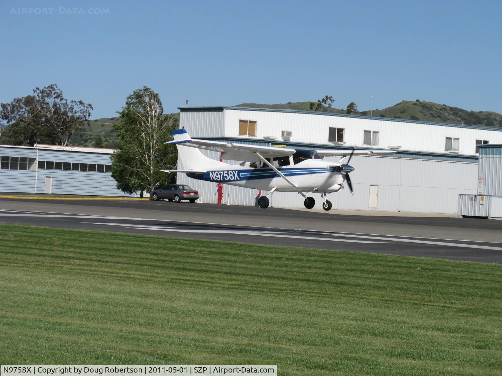 N9758X, 1962 Cessna 210B C/N 21058058, 1962 Cessna 210B, Continental IO-470-S 260 Hp, 3 blade prop mod, landing Rwy 04
