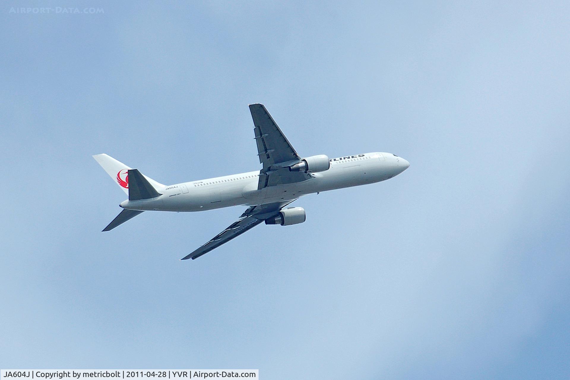 JA604J, 2003 Boeing 767-346/ER C/N 33493, Departure to Tokyo,in its latest colour scheme.