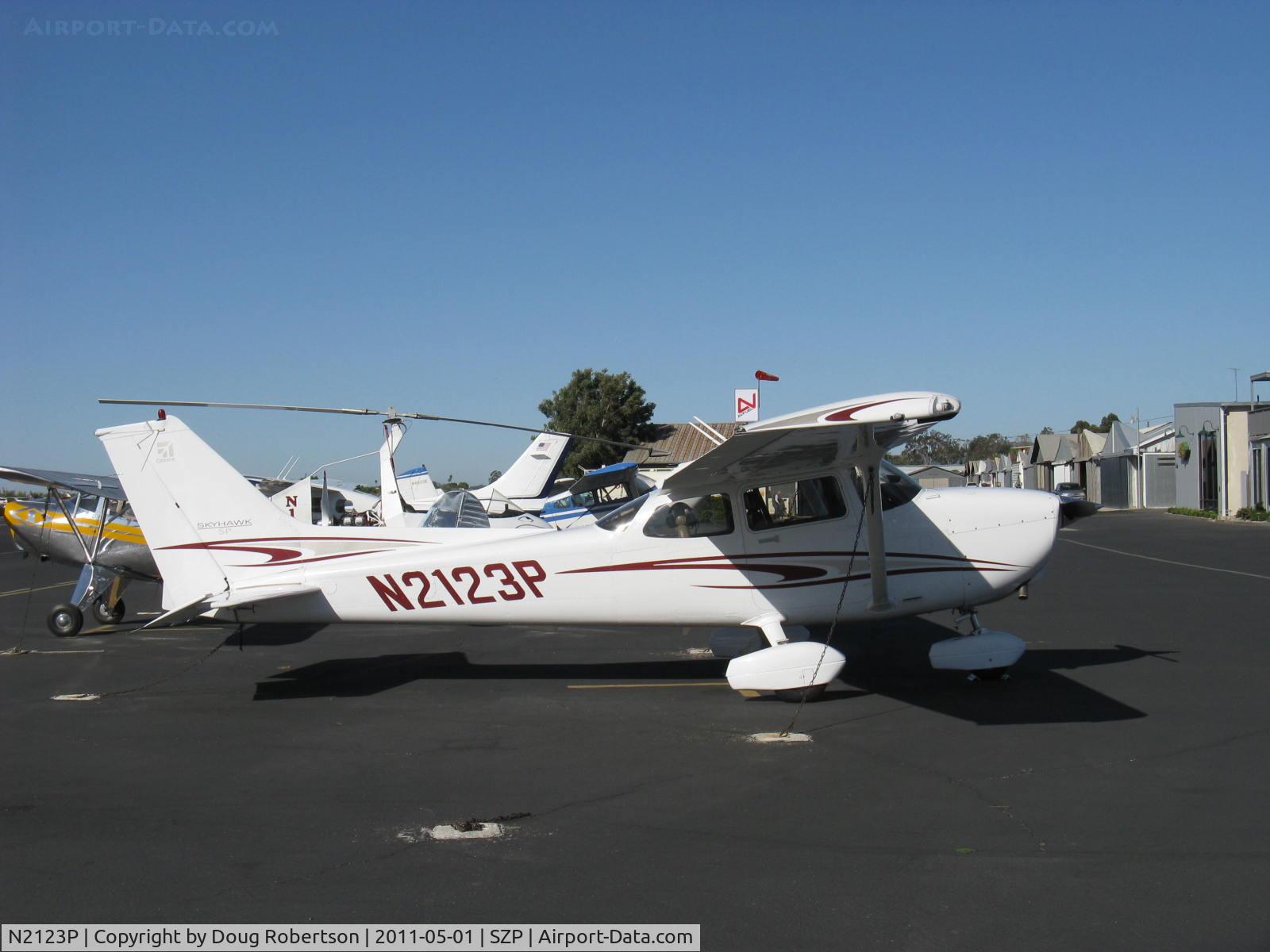 N2123P, 2005 Cessna 172S C/N 172S10000, 2005 Cessna 172S SKYHAWK SP, Lycoming IO-360-L2A 180 Hp