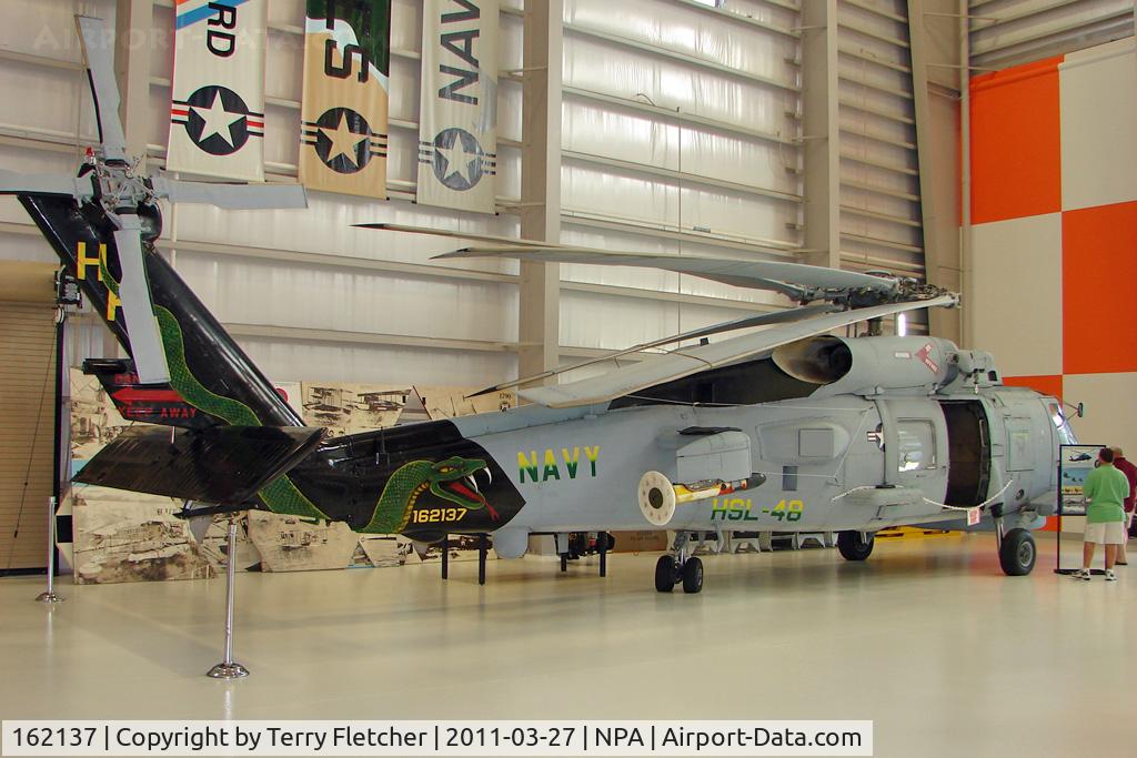 162137, Sikorsky SH-60B Seahawk C/N 70-0429, Sikorsky SH-60B Seahawk (S-70B-1), c/n: 70-0429 at Pensacola Naval Museum