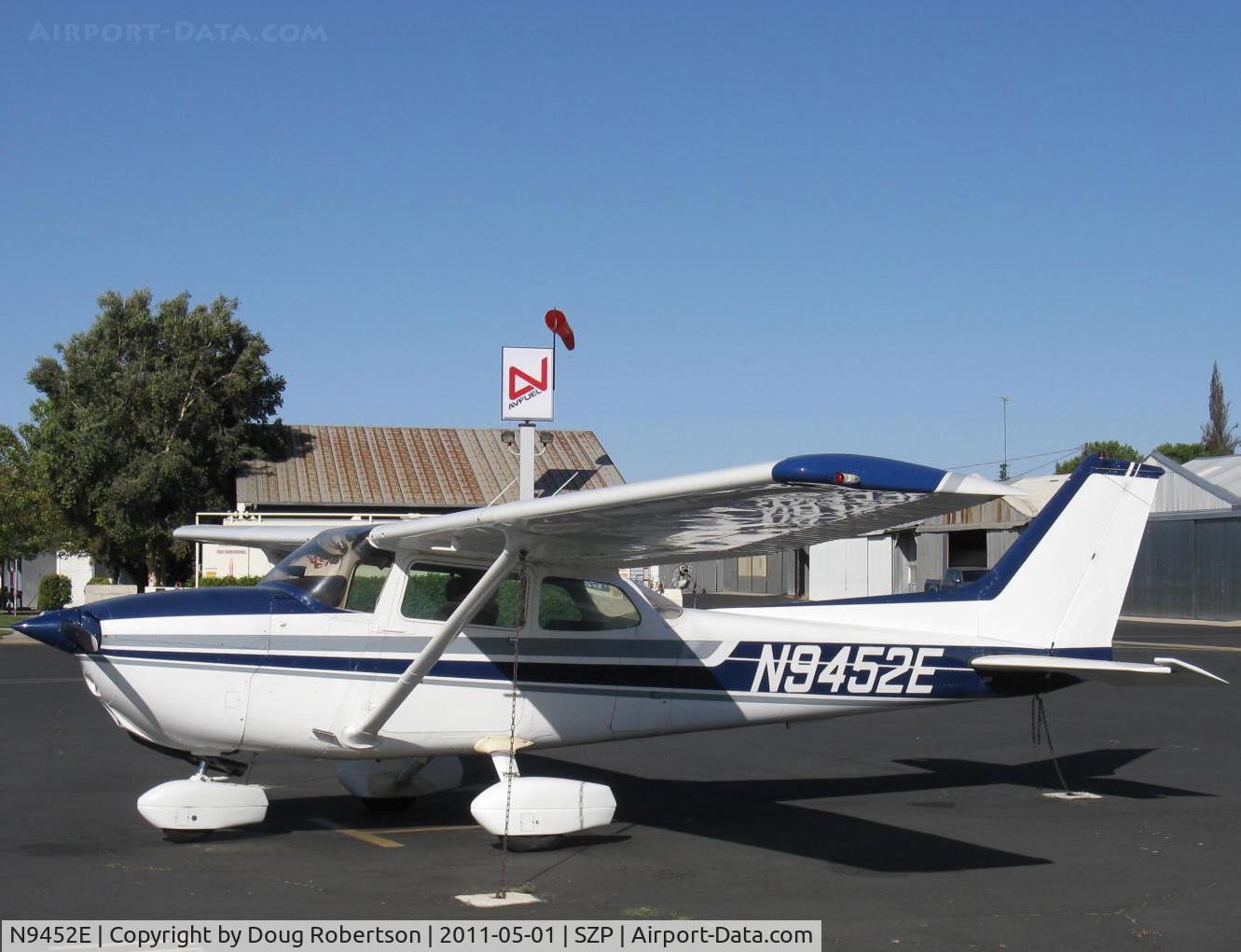 N9452E, 1979 Cessna 172N C/N 17272268, 1979 Cessna 172N SKYHAWK, Lycoming O-320-H2AD 160 Hp