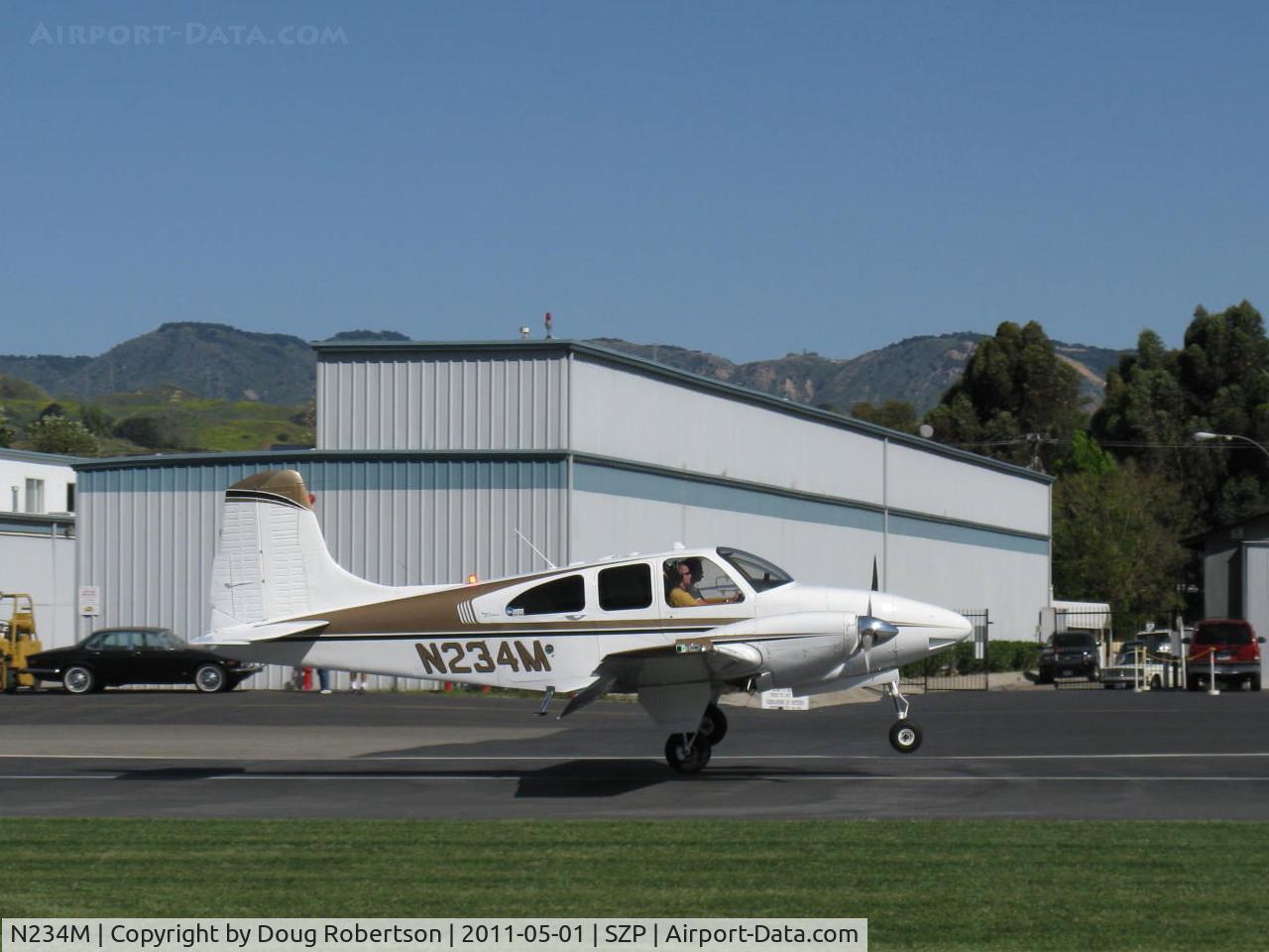 N234M, 1963 Beech D95A Travel Air C/N TD-560, 1963 Beech D95A TRAVELAIR, two Lycoming IO-360-B1A 180 Hp each, landing Rwy 04