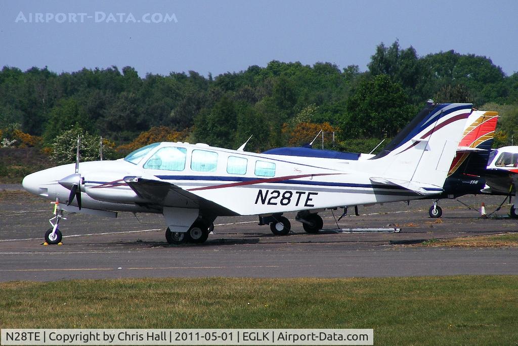 N28TE, 2000 Raytheon Aircraft Company 58 C/N TH-1951, Blackbushe resident