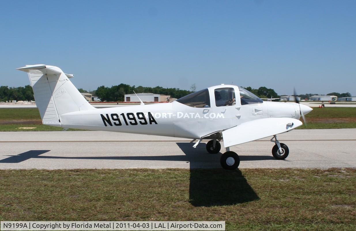 N9199A, 1982 Piper PA-38-112 Tomahawk C/N 38-82A0111, PA-38