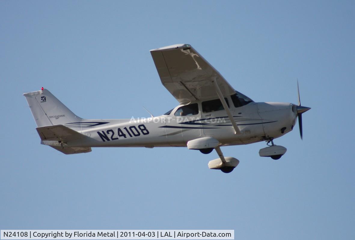 N24108, 2007 Cessna 172S C/N 172S10504, C172S