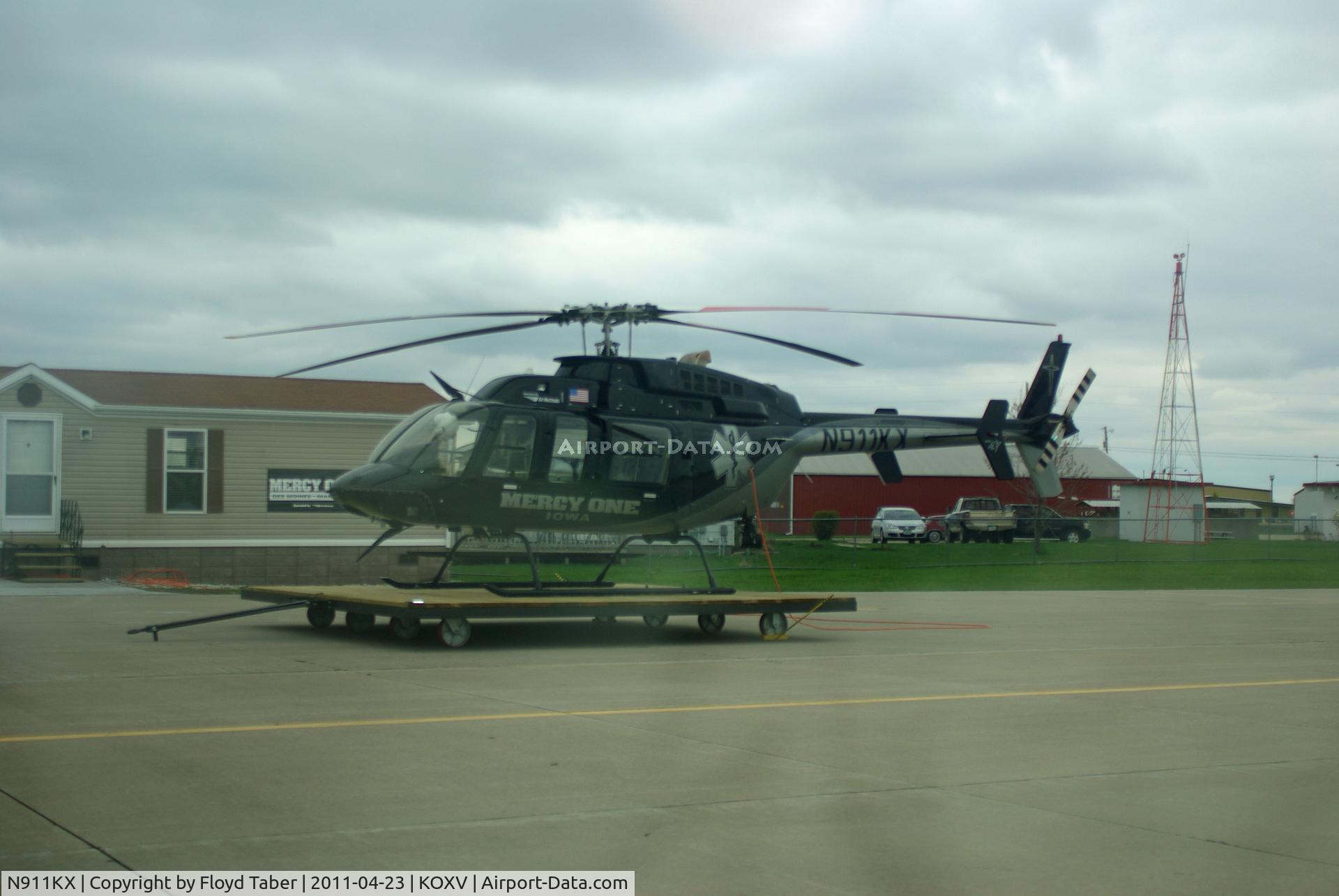 N911KX, 2006 Bell 407 C/N 53719, Mercy Two at its new home in Knoxville Iowa