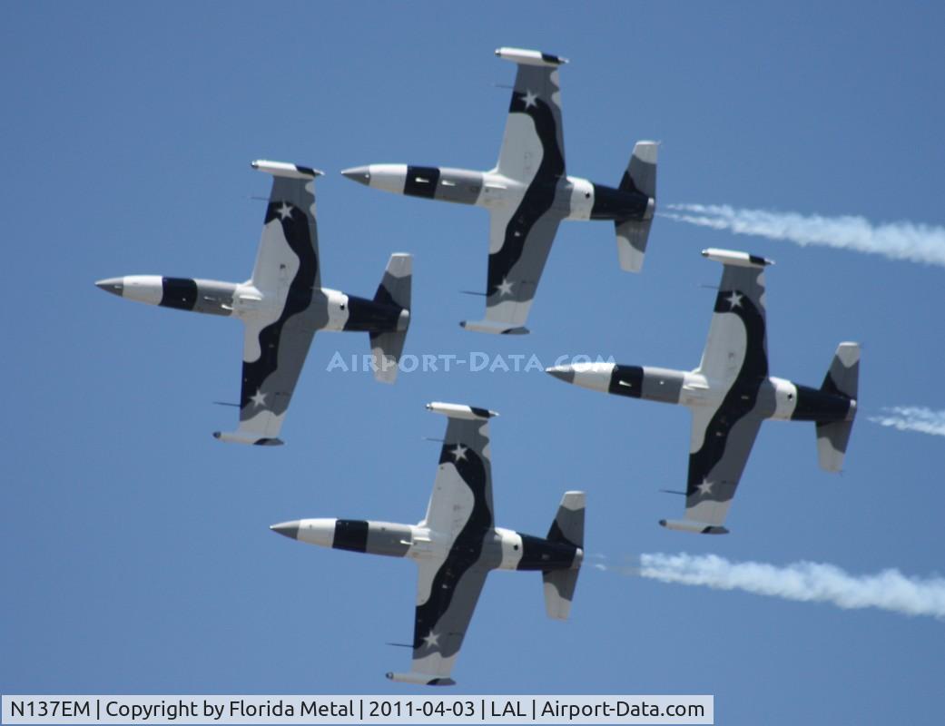 N137EM, 1980 Aero L-39 Albatros C/N PA031615, Heavy Metal Jet Team