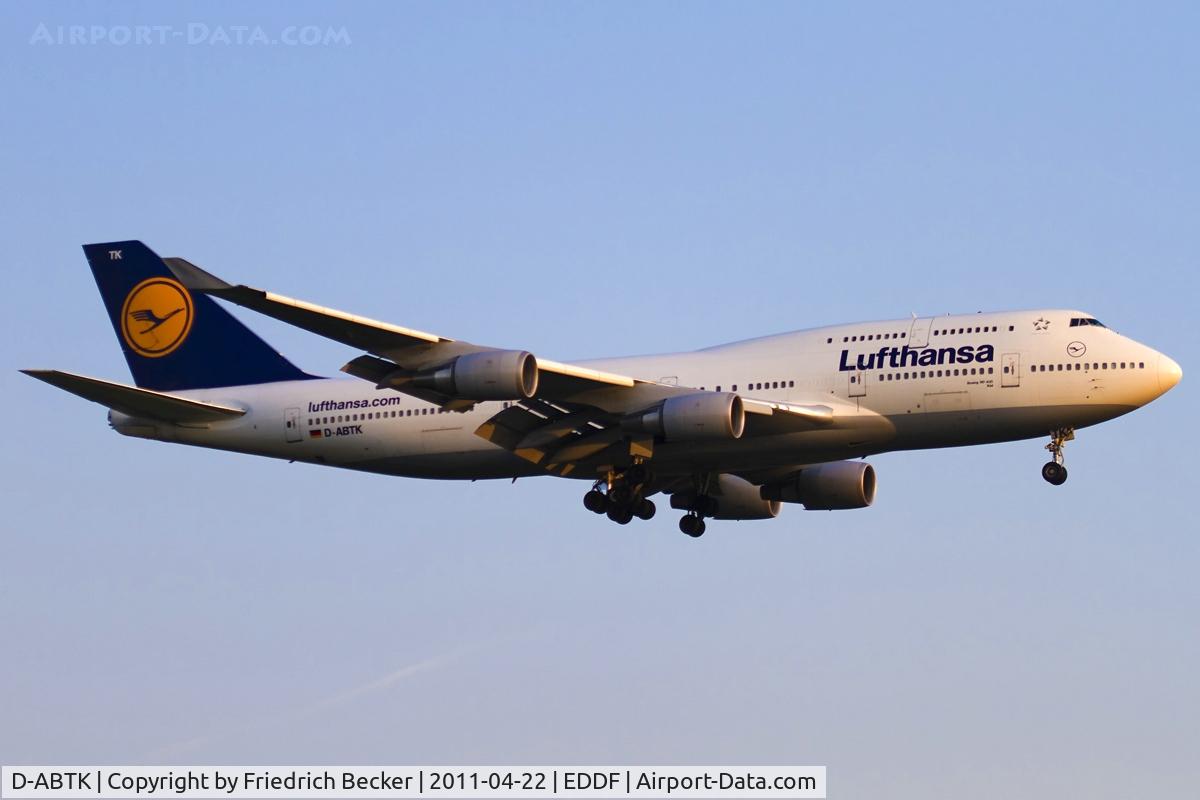 D-ABTK, 2001 Boeing 747-430 C/N 29871, on final RW07R