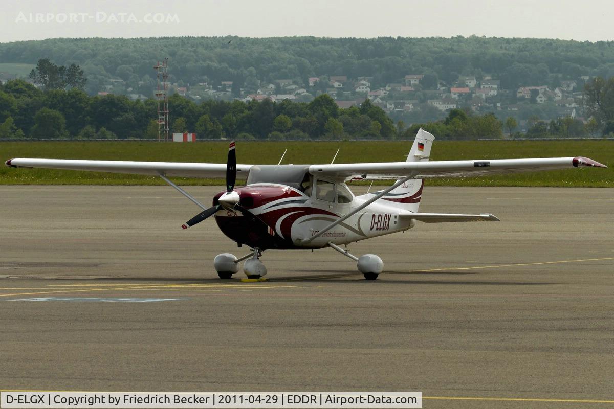 D-ELGX, Cessna T182T Turbo Skylane C/N Not found D-EVDE, parked at Saarbrücken