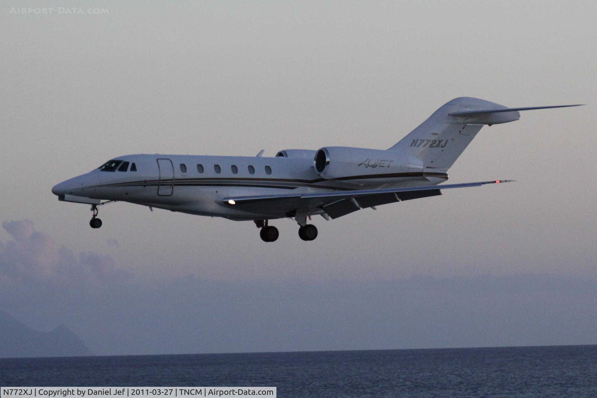 N772XJ, 2007 Cessna 750 Citation X Citation X C/N 750-0272, N772XJ on a late afternoon landing at TNCM
