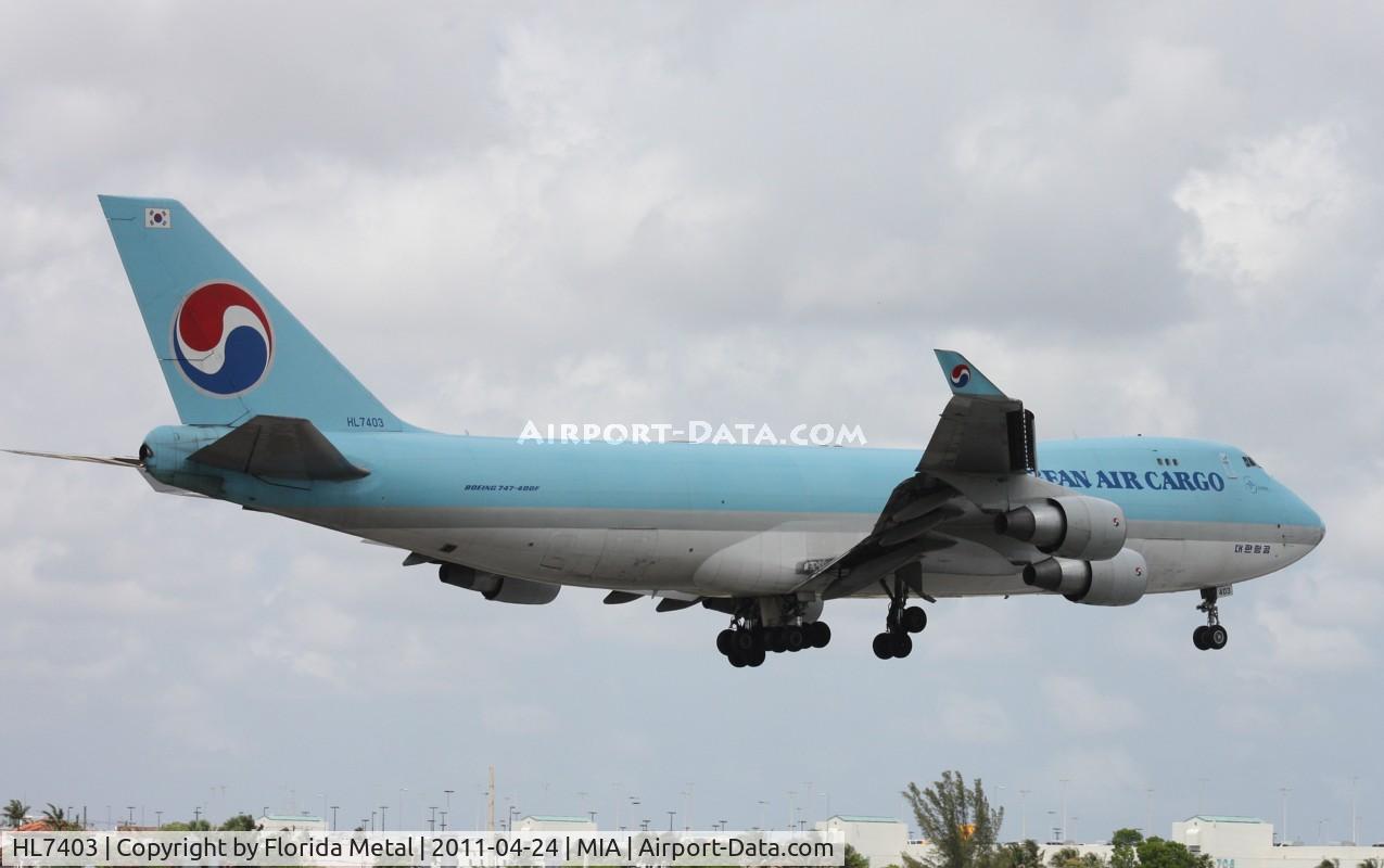 HL7403, 1998 Boeing 747-4B5F/SCD C/N 26408, Korean 747-400F