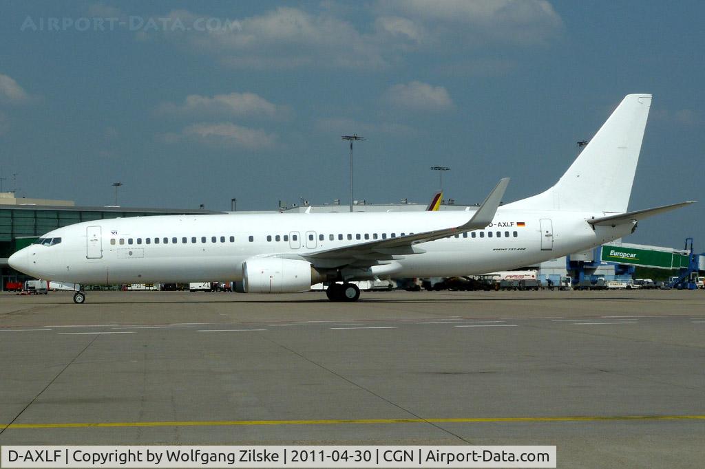 D-AXLF, 1998 Boeing 737-8Q8 C/N 28218, visitor
