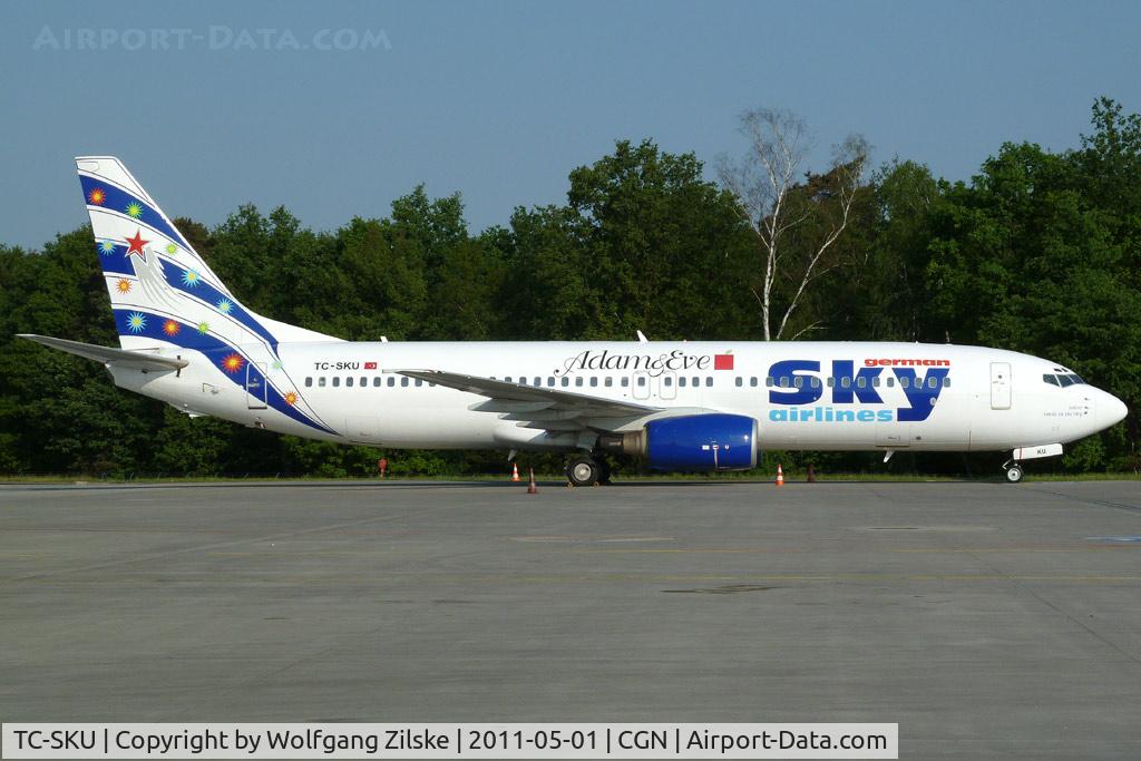 TC-SKU, 2000 Boeing 737-883 C/N 30194, visitor